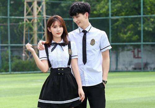 情侣图片校园 关于校园恋爱的图片