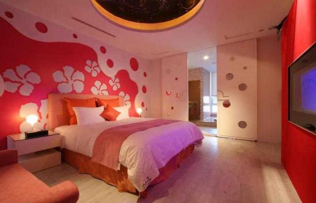 豪华情侣酒店房间图片 酒店情侣房布置图片大全