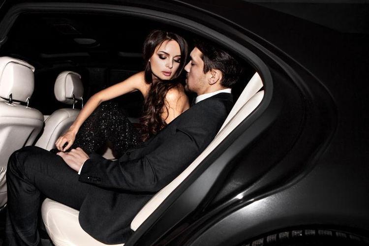 性感的图片情侣 时尚情侣图片大全