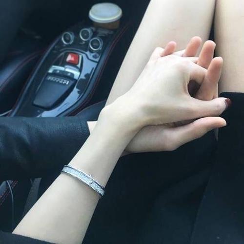 真实的情侣牵手图片 情侣牵手图片真实照片