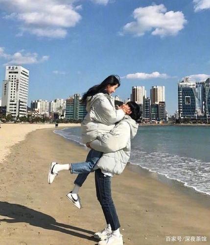 情侣拍照姿势图片 适合情侣拍照的姿势