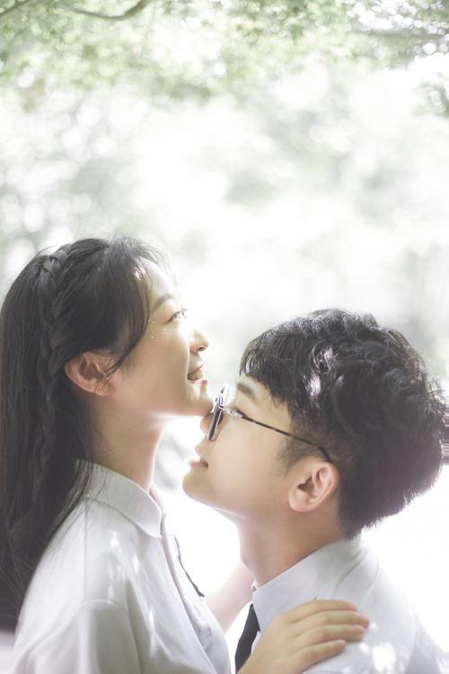 情侣照网图 网络情侣图片