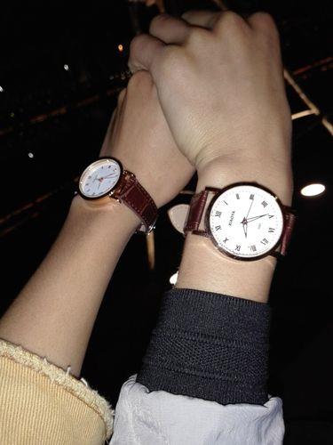 情侣手表牵手图片大全 情侣手表价格及图片