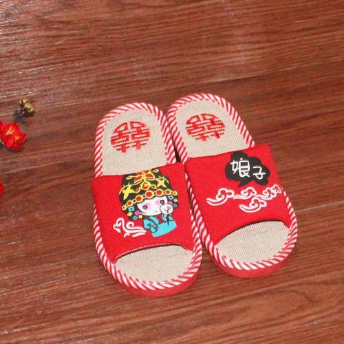 情侣拖鞋图片大全 个性拖鞋的图片