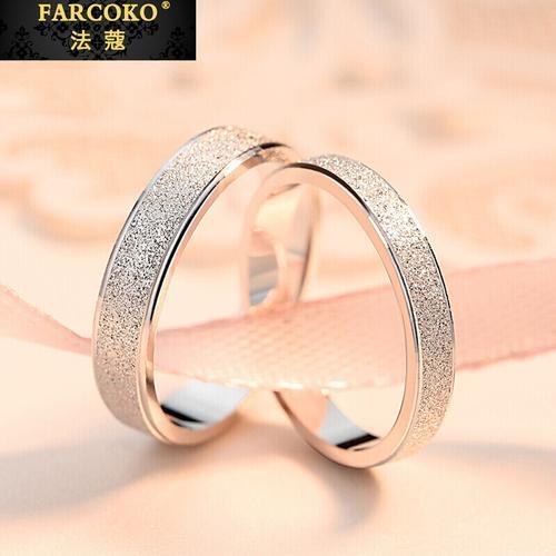 情侣戒图片 戴戒指的图片