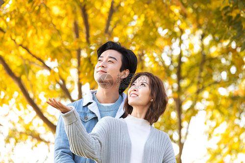 秋天情侣图片 秋天情侣头像