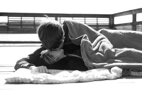 情侣男女图片 情侣间的图片