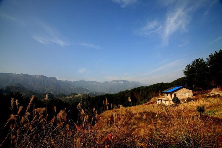 黔江情侣山图片 黔江十三寨景区图片