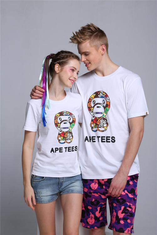 好看的情侣服装图片大全 情侣衣服图案大全图片