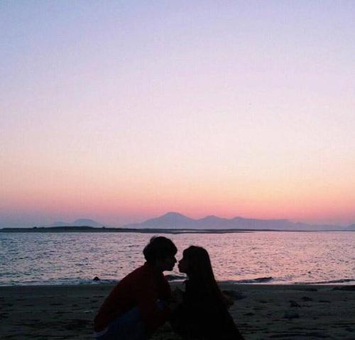 情侣发说说的图片 发情侣图片说说配文