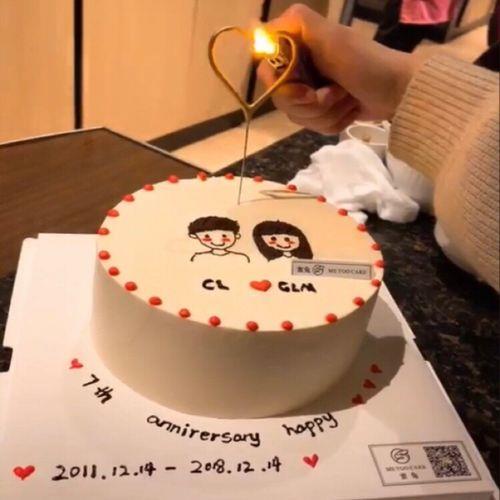 蛋糕图片情侣图片 情侣做蛋糕的图片