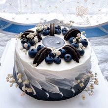 蛋糕图片情侣图片 情侣做蛋糕的图片