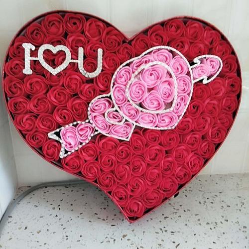 情侣玫瑰花爱心图片 玫瑰花的图片唯美浪漫爱情图片