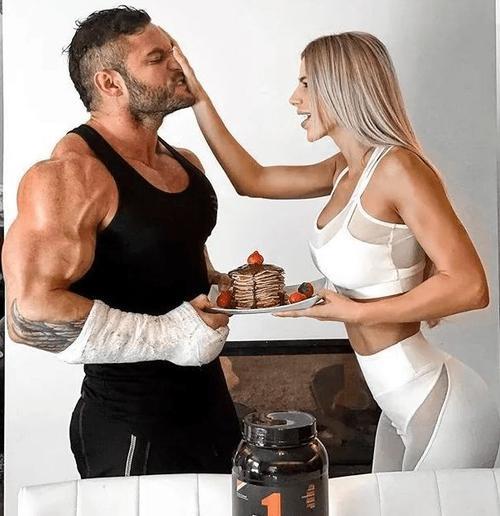 情侣健身图 情侣健身拍照