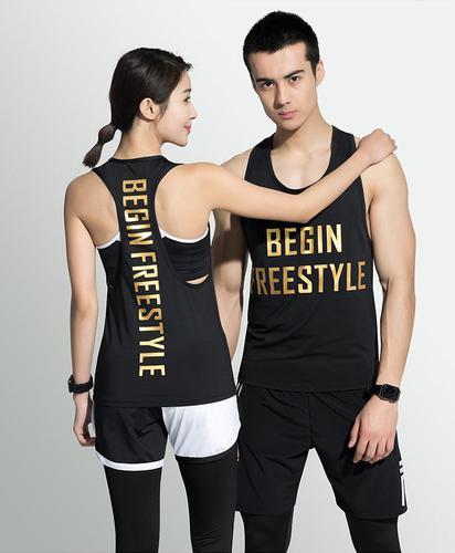 情侣健身图 情侣健身拍照