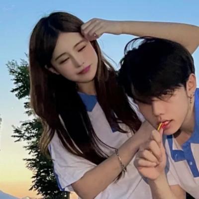 2022年情侣图片大全好看 2022情侣图片