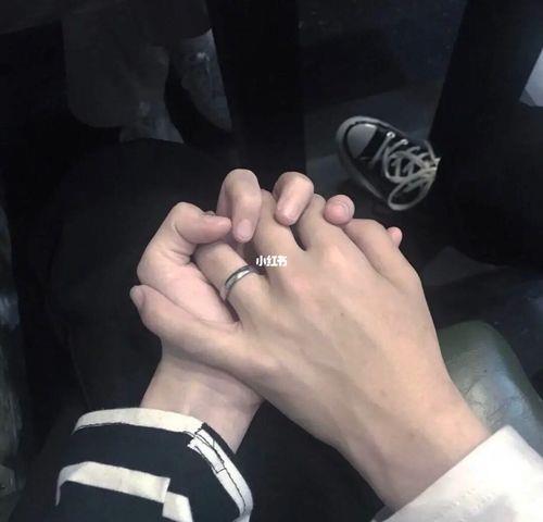 男女生牵手的情侣图片 男女牵手的图片唯美