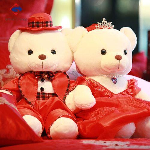 情侣布娃娃图片大全 小女孩拿着布娃娃的情侣头像