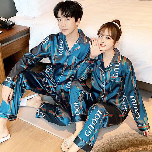 情侣睡衣图片 卡通睡衣情侣