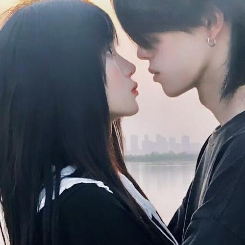 情侣图真人 唯美情侣浪漫图片