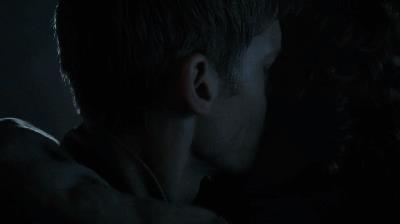 情侣拥抱动图 情侣拥抱唯美图片