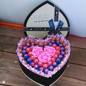 情侣棒棒糖图片 情人节棒棒糖的图片