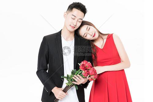 开心情侣图片 情侣开心快乐图片大全