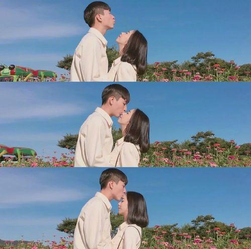 情侣动作图片 情侣的动作