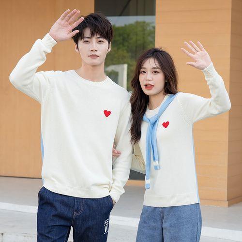 情侣穿情侣装的图片 情侣装图片图案