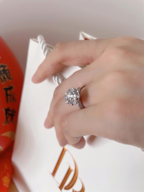 dr情侣钻戒图片及价格表 dr钻戒情侣款