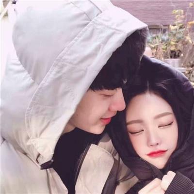 情侣超甜图片 甜蜜情侣图片大全恩爱