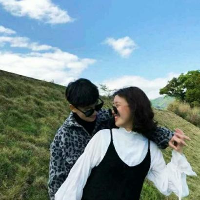 情侣超甜图片 甜蜜情侣图片大全恩爱