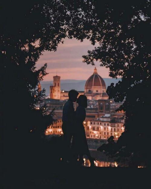 情侣浪漫唯美图片 唯美温馨浪漫的图片情侣