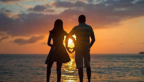 背影图情侣 情侣背影图真实照片