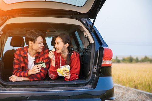 情侣汽车图片 情侣汽车头像图片大全