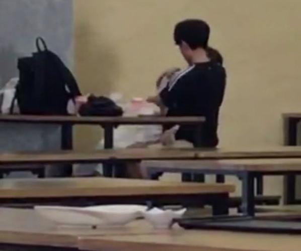 情侣大尺度图片 情侣大头照