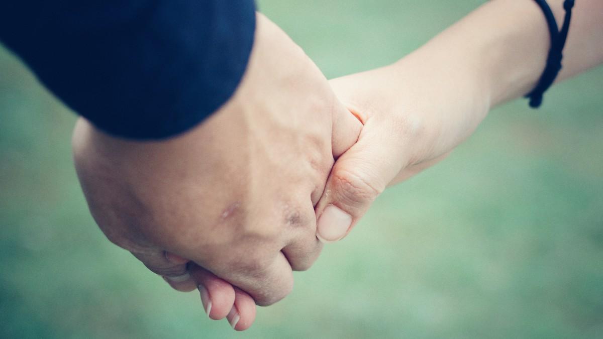 情侣图片横向长图 情侣图片竖屏