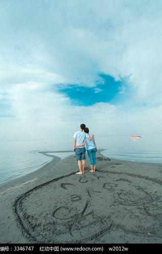 海边情侣背景图 海边风景图片情侣背影