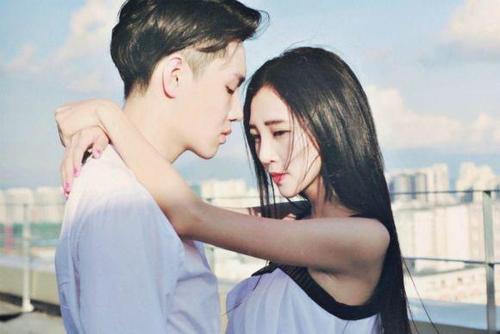 情侣拥抱图片唯美 情侣拥抱图片大全