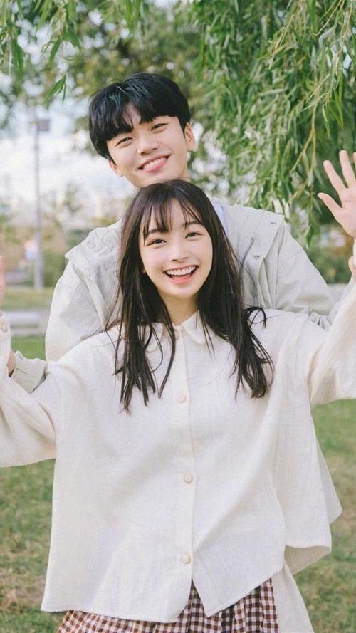 情侣比较甜的图片 情侣甜蜜的图片