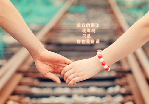 情侣牵手背影图片唯美 图片情侣两个人牵手背影唯美
