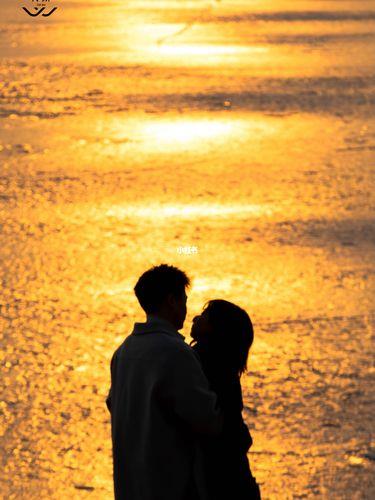 黄昏情侣图片 黄昏爱情图片