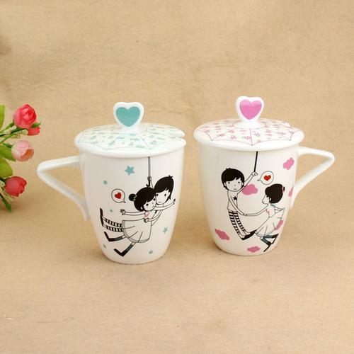情侣茶杯图片大全 一对情侣杯子图片