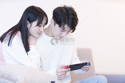 游戏情侣图片 情侣小游戏图片