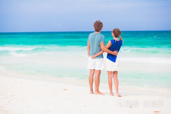 情侣拥抱图片大全真实 拥抱的图片大全情侣