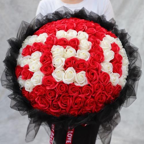 情侣玫瑰花图片 玫瑰花浪漫图片