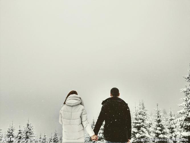 冬天情侣图片唯美 冬天情侣头像图片
