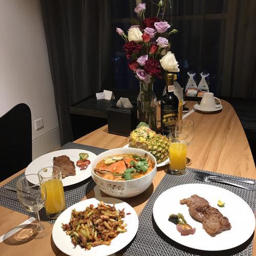 情侣晚餐图片 情侣午餐图片大全