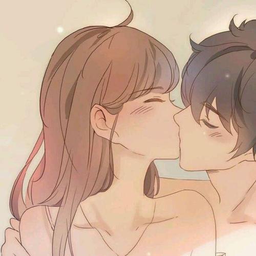 情侣接吻图 情侣亲嘴头像两人图片浪漫