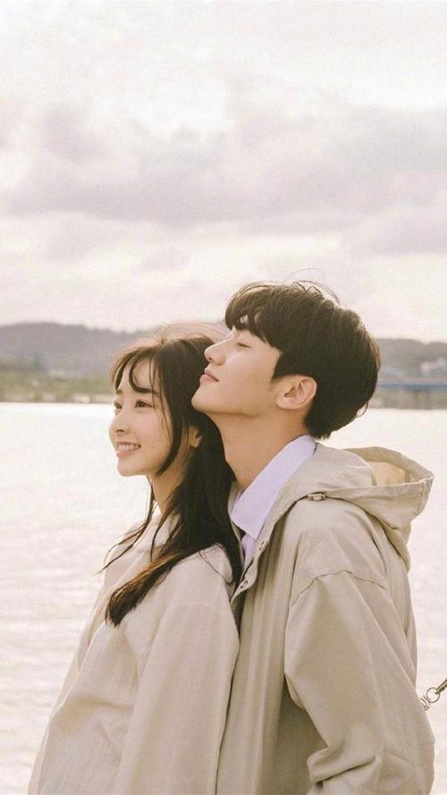 情侣甜蜜的图片 情侣甜甜的图片